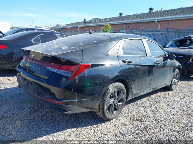 Продажа на аукционе авто 2022 Hyundai Elantra Preferred Ivt, vin: KMHLM4AG5NU323301, номер лота: 12623058