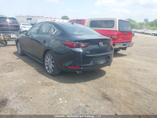 JM1BPBDM8S1797138 Mazda Mazda3 Gt