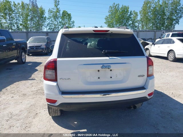 2015 Jeep Compass Sport/north მანქანა იყიდება აუქციონზე, vin: 1C4NJDAB7FD175065, აუქციონის ნომერი: 12623082