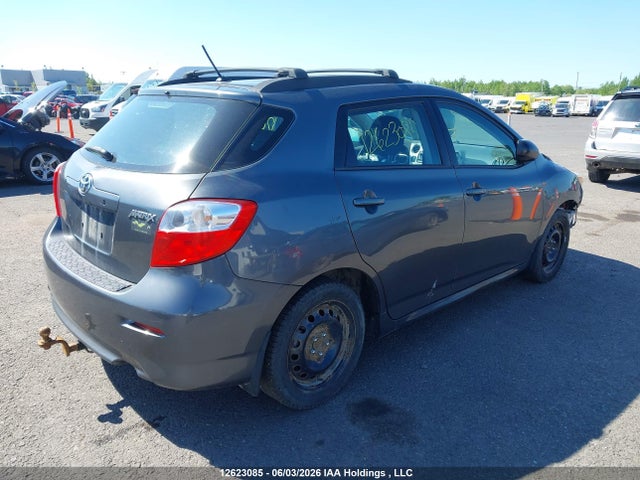 12623085 :رقم المزاد ، 2T1KU4EE4EC136072 vin ، 2014 Toyota Matrix S مزاد بيع