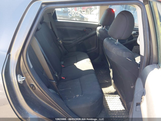 12623085 :رقم المزاد ، 2T1KU4EE4EC136072 vin ، 2014 Toyota Matrix S مزاد بيع
