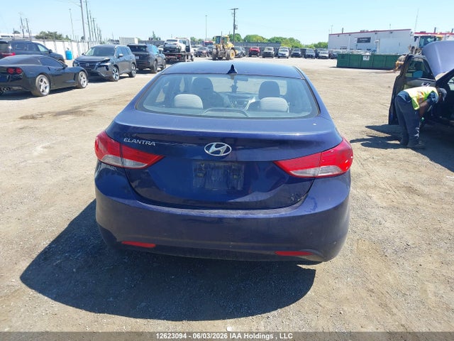 Продажа на аукционе авто 2013 Hyundai Elantra Gl, vin: 5NPDH4AE2DH376493, номер лота: 12623094