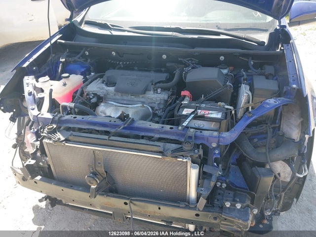 2015 Toyota Rav4 Xle მანქანა იყიდება აუქციონზე, vin: 2T3RFREV5FW402633, აუქციონის ნომერი: 12623098