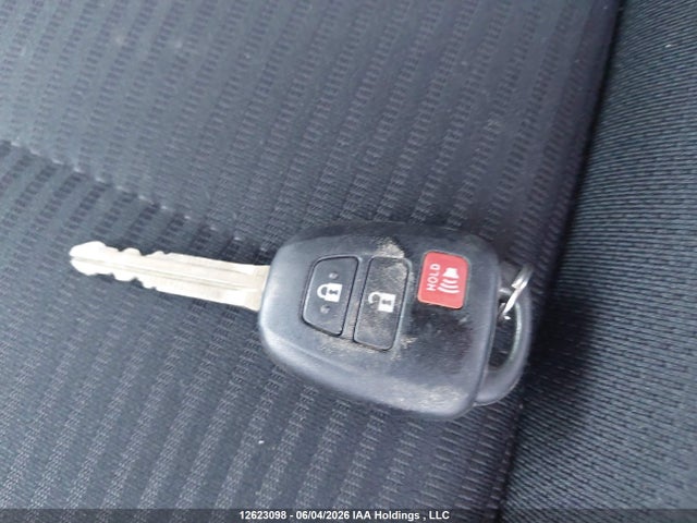2015 Toyota Rav4 Xle მანქანა იყიდება აუქციონზე, vin: 2T3RFREV5FW402633, აუქციონის ნომერი: 12623098