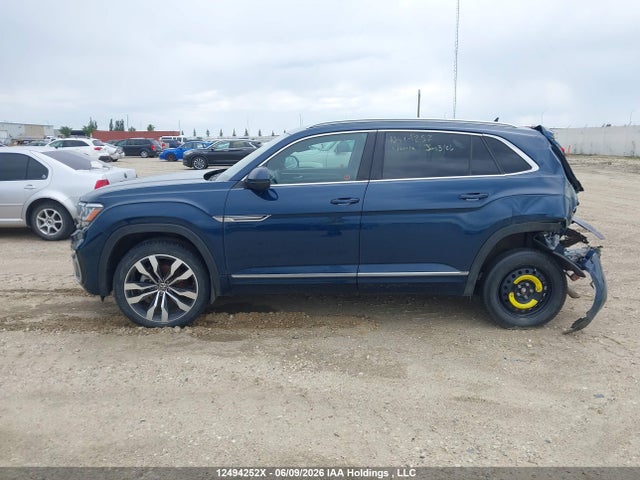 12494252 :رقم المزاد ، 1V2FE2CA4NC208138 vin ، 2022 Volkswagen Atlas Cross Sport 3.6 Fsi Execline مزاد بيع