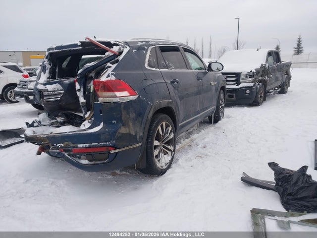 12494252 :رقم المزاد ، 1V2FE2CA4NC208138 vin ، 2022 Volkswagen Atlas Cross Sport 3.6 Fsi Execline مزاد بيع