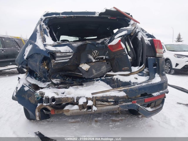 12494252 :رقم المزاد ، 1V2FE2CA4NC208138 vin ، 2022 Volkswagen Atlas Cross Sport 3.6 Fsi Execline مزاد بيع