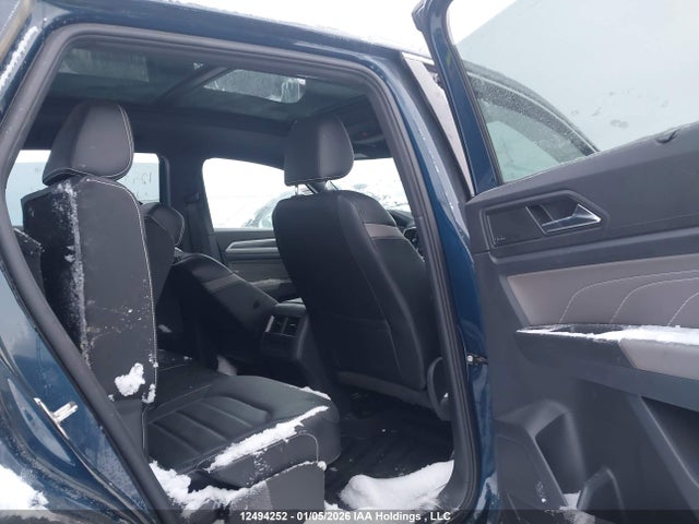 12494252 :رقم المزاد ، 1V2FE2CA4NC208138 vin ، 2022 Volkswagen Atlas Cross Sport 3.6 Fsi Execline مزاد بيع
