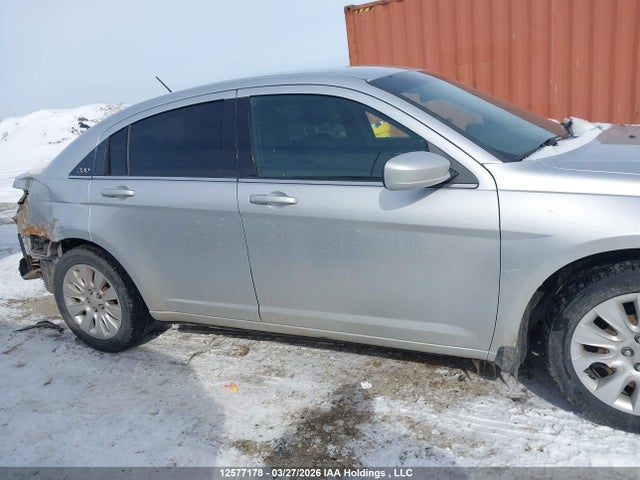 Aukcja sprzedaży 2011 Chrysler 200 Lx, vin: 1C3BC4FB8BN530615, numer aukcji: 12577178