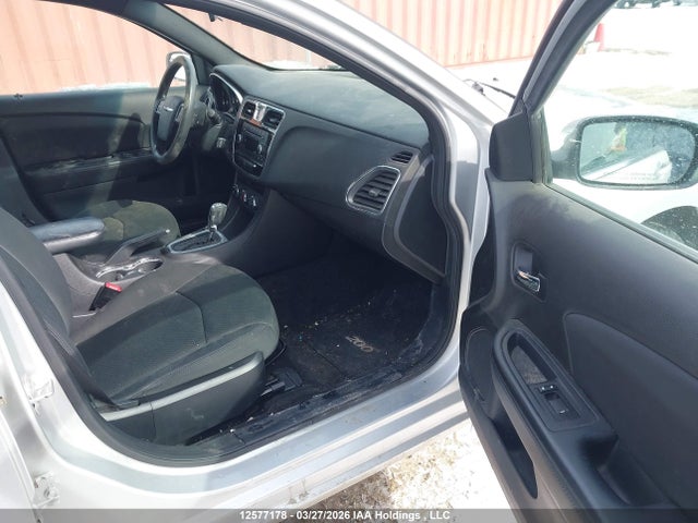 Aukcja sprzedaży 2011 Chrysler 200 Lx, vin: 1C3BC4FB8BN530615, numer aukcji: 12577178