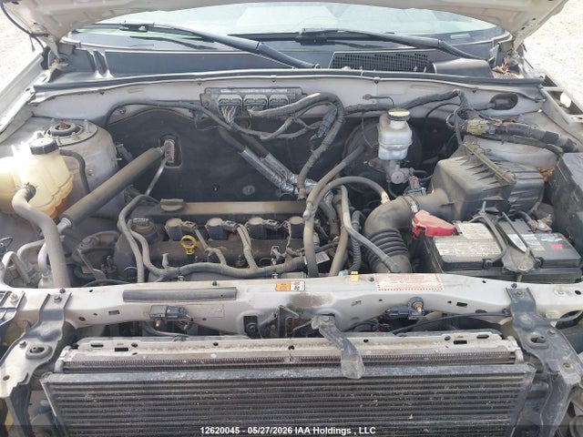 12620045 :رقم المزاد ، 1FMCU9D79AKC02558 vin ، 2010 Ford Escape Xlt Automatic مزاد بيع
