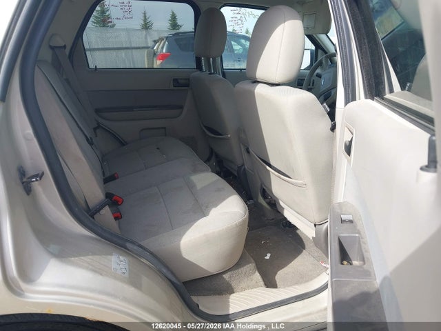 12620045 :رقم المزاد ، 1FMCU9D79AKC02558 vin ، 2010 Ford Escape Xlt Automatic مزاد بيع