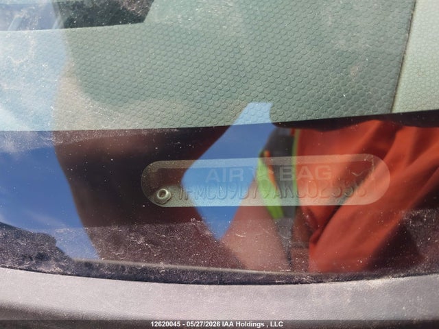 12620045 :رقم المزاد ، 1FMCU9D79AKC02558 vin ، 2010 Ford Escape Xlt Automatic مزاد بيع