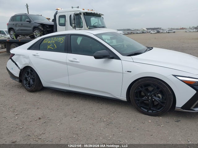 2025 Hyundai Elantra მანქანა იყიდება აუქციონზე, vin: KMHLR4DF4SU037438, აუქციონის ნომერი: 12623105