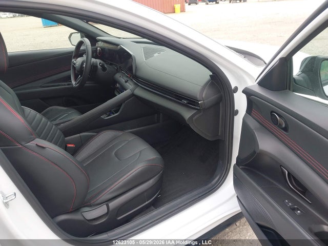 2025 Hyundai Elantra მანქანა იყიდება აუქციონზე, vin: KMHLR4DF4SU037438, აუქციონის ნომერი: 12623105