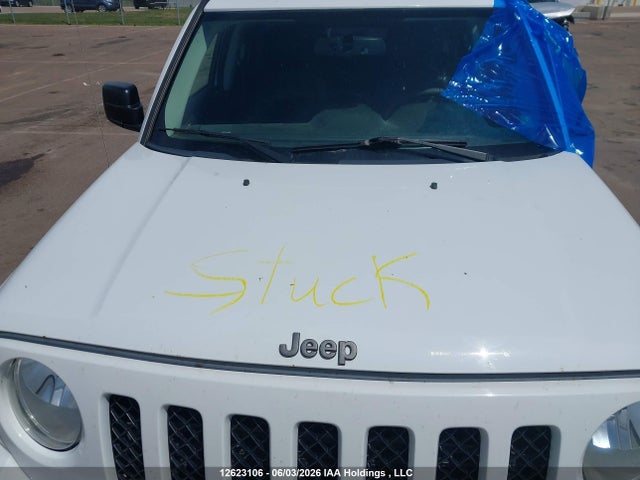 12623106 :رقم المزاد ، 1C4NJRAB7GD797406 vin ، 2016 Jeep Patriot Sport/north مزاد بيع