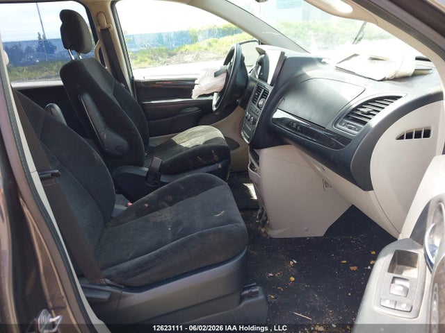 Продажа на аукционе авто 2015 Dodge Grand Caravan Se/sxt, vin: 2C4RDGBG4FR500465, номер лота: 12623111