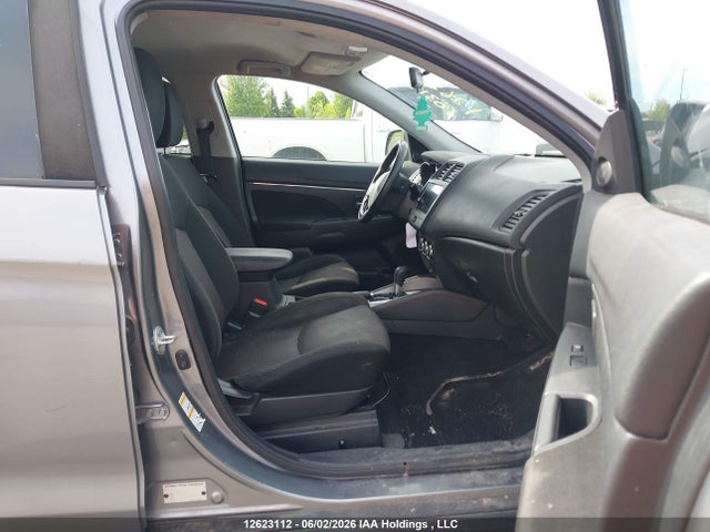 Продаж на аукціоні авто 2018 Mitsubishi Rvr Se/es, vin: JA4AH3AU6JU603183, номер лоту: 12623112