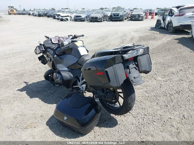 2022 Bmw R 1250 Rt მანქანა იყიდება აუქციონზე, vin: WB10L0301N6F96324, აუქციონის ნომერი: 12623143