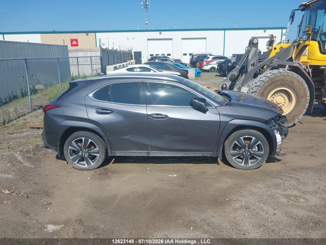 Lexus Ux 300h 2025 JTHUCJDH8S2010652 Image 14