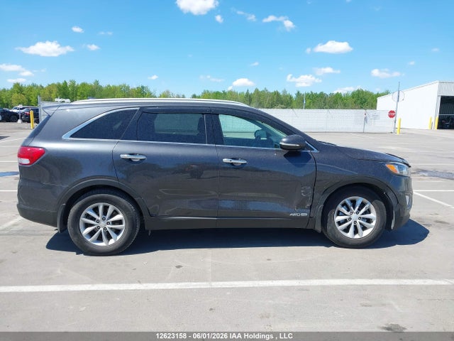 12623158 :رقم المزاد ، 5XYPGDA51JG391263 vin ، 2018 Kia Sorento 3.3l Lx مزاد بيع