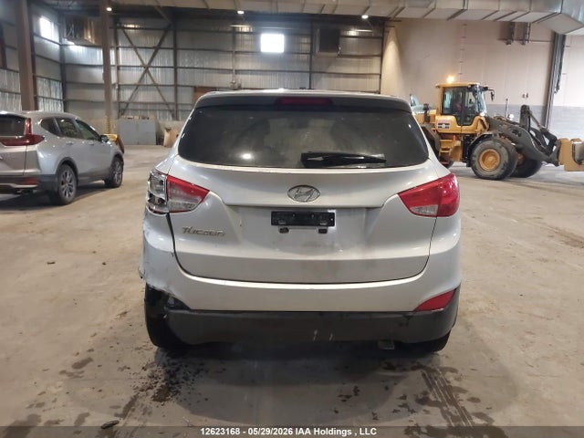 Продажа на аукционе авто 2015 Hyundai Tucson Gl, vin: KM8JT3AF3FU973791, номер лота: 12623168