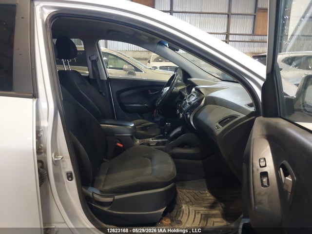Продажа на аукционе авто 2015 Hyundai Tucson Gl, vin: KM8JT3AF3FU973791, номер лота: 12623168