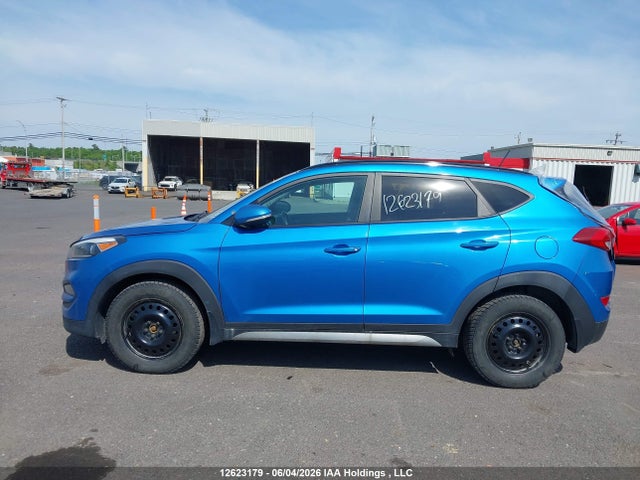 2017 Hyundai Tucson Se მანქანა იყიდება აუქციონზე, vin: KM8J3CA46HU317229, აუქციონის ნომერი: 12623179