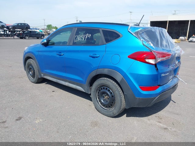 2017 Hyundai Tucson Se მანქანა იყიდება აუქციონზე, vin: KM8J3CA46HU317229, აუქციონის ნომერი: 12623179