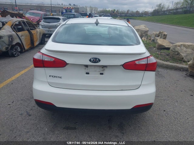Aukcja sprzedaży 2015 Kia Forte 1.8l Lx/1.8l Lx+/lx+ Winter Edition, vin: KNAFX4A6XF5425976, numer aukcji: 12611744