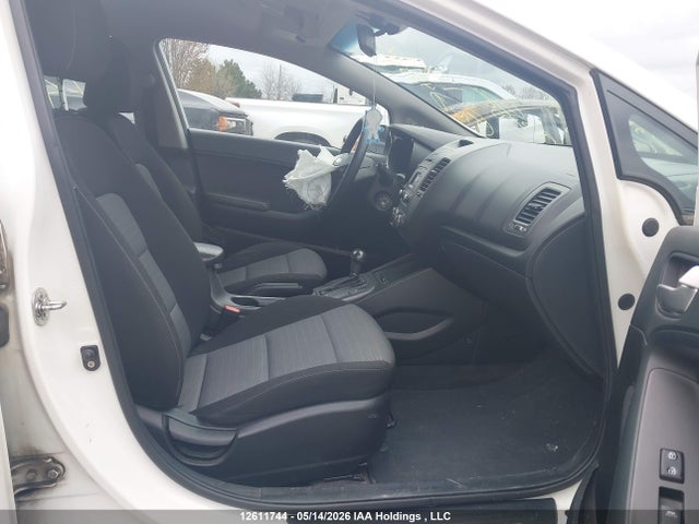 Aukcja sprzedaży 2015 Kia Forte 1.8l Lx/1.8l Lx+/lx+ Winter Edition, vin: KNAFX4A6XF5425976, numer aukcji: 12611744