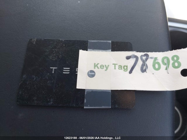 12623188 :رقم المزاد ، 7SAYGDEE0RF013388 vin ، 2024 Tesla Model Y مزاد بيع