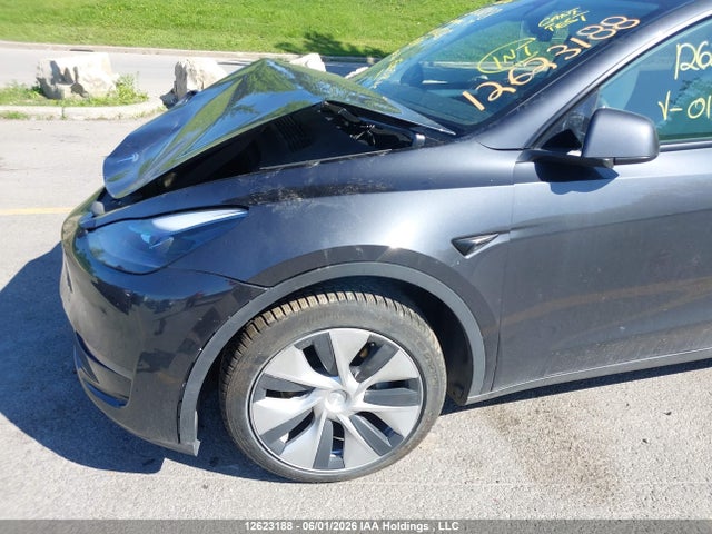 12623188 :رقم المزاد ، 7SAYGDEE0RF013388 vin ، 2024 Tesla Model Y مزاد بيع