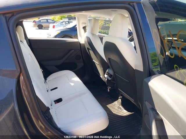 12623188 :رقم المزاد ، 7SAYGDEE0RF013388 vin ، 2024 Tesla Model Y مزاد بيع