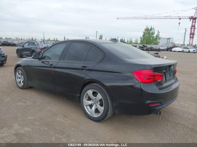 2016 Bmw 320 Xi მანქანა იყიდება აუქციონზე, vin: WBA8A3C50GK690398, აუქციონის ნომერი: 12623189