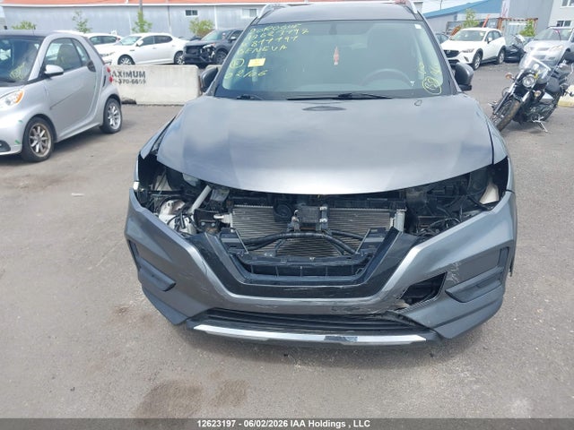 2020 Nissan Rogue S მანქანა იყიდება აუქციონზე, vin: 5N1AT2MT7LC811191, აუქციონის ნომერი: 12623197
