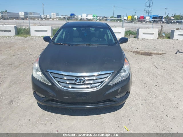 12623204 :رقم المزاد ، 5NPEB4AC2DH793228 vin ، 2013 Hyundai Sonata Gls مزاد بيع