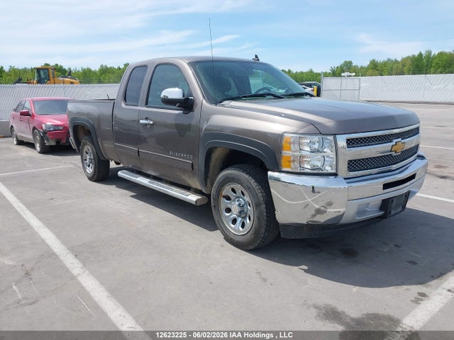 2013 Chevrolet Silverado 1500 Ls მანქანა იყიდება აუქციონზე, vin: 1GCRCREA7DZ203005, აუქციონის ნომერი: 12623225