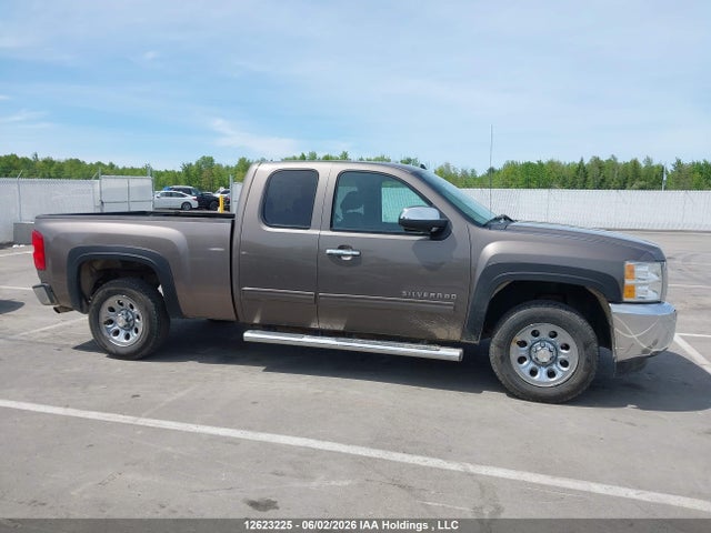 2013 Chevrolet Silverado 1500 Ls მანქანა იყიდება აუქციონზე, vin: 1GCRCREA7DZ203005, აუქციონის ნომერი: 12623225