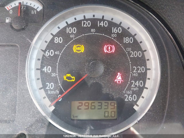 2001 Volkswagen Jetta მანქანა იყიდება აუქციონზე, vin: 3VWSP29M01M165368, აუქციონის ნომერი: 12623226