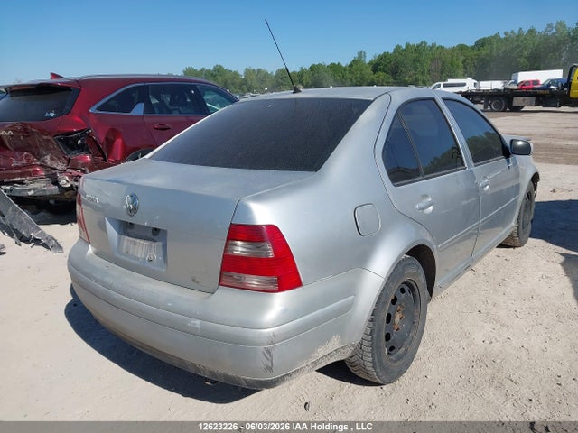 2001 Volkswagen Jetta მანქანა იყიდება აუქციონზე, vin: 3VWSP29M01M165368, აუქციონის ნომერი: 12623226