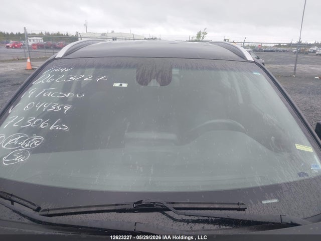 KM8J3CA42KU044359 Hyundai Tucson Preferred