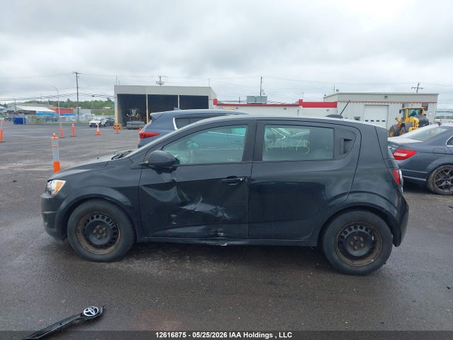Продажа на аукционе авто 2016 Chevrolet Sonic Ls Auto, vin: 1G1JA6SH4G4180988, номер лота: 12616875