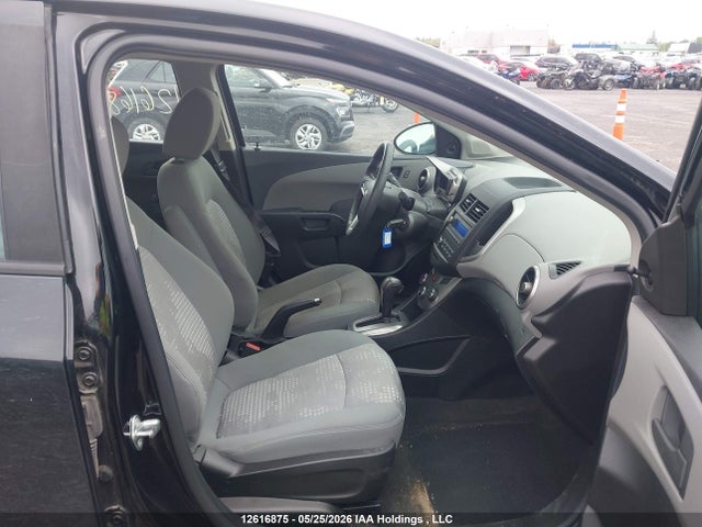 Продажа на аукционе авто 2016 Chevrolet Sonic Ls Auto, vin: 1G1JA6SH4G4180988, номер лота: 12616875