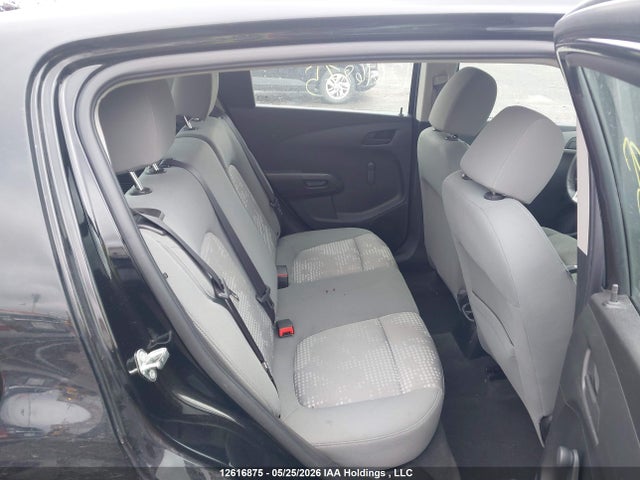 Продажа на аукционе авто 2016 Chevrolet Sonic Ls Auto, vin: 1G1JA6SH4G4180988, номер лота: 12616875