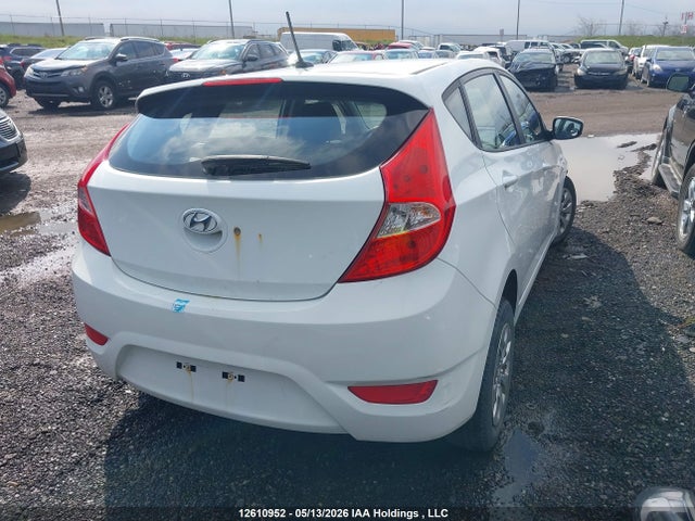 KMHCT5AE6GU251034 Hyundai ACCENT GL