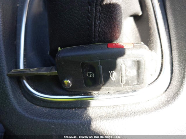 2011 Volkswagen Jetta 2.5l Comfortline/2.5l Sportline მანქანა იყიდება აუქციონზე, vin: 3VWBX7AJ5BM040995, აუქციონის ნომერი: 12623248