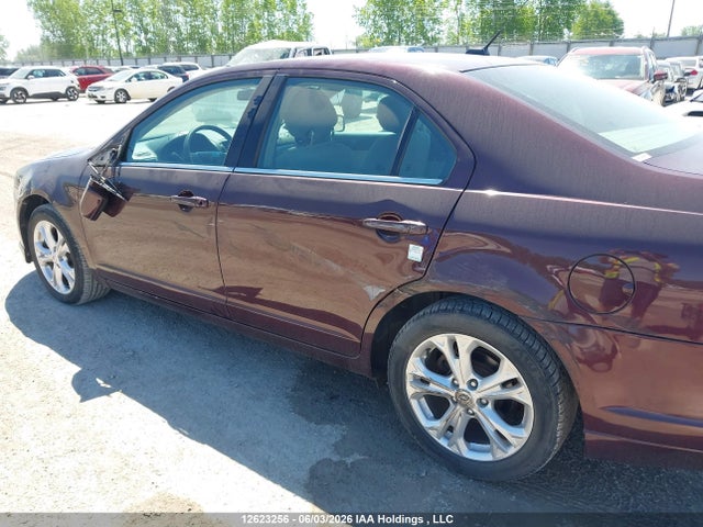 12623256 :رقم المزاد ، 3FAHP0HAXCR251923 vin ، 2012 Ford Fusion Se مزاد بيع