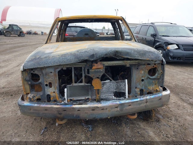 12623257 :رقم المزاد ، 2GTEK19K5S1575048 vin ، 1995 Gmc Sierra K1500 مزاد بيع