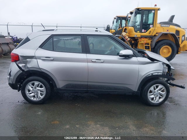 2024 Hyundai Venue Sel/limited მანქანა იყიდება აუქციონზე, vin: KMHRC8A30RU282602, აუქციონის ნომერი: 12623259